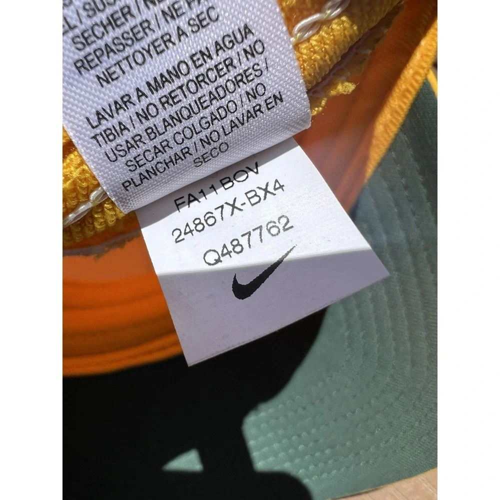 Nike Baylor Bears Hat OSFM‎ baseball cap Sic Em Bears Dri-FIT Legacy91 Mens Gold